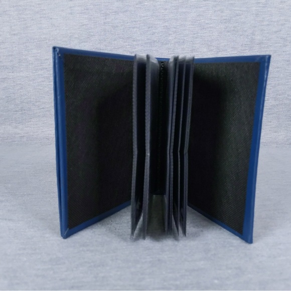 Free w/$15 purchase Mini Photo Album for 3.3” x 2.3” photos - Picture 3 of 6